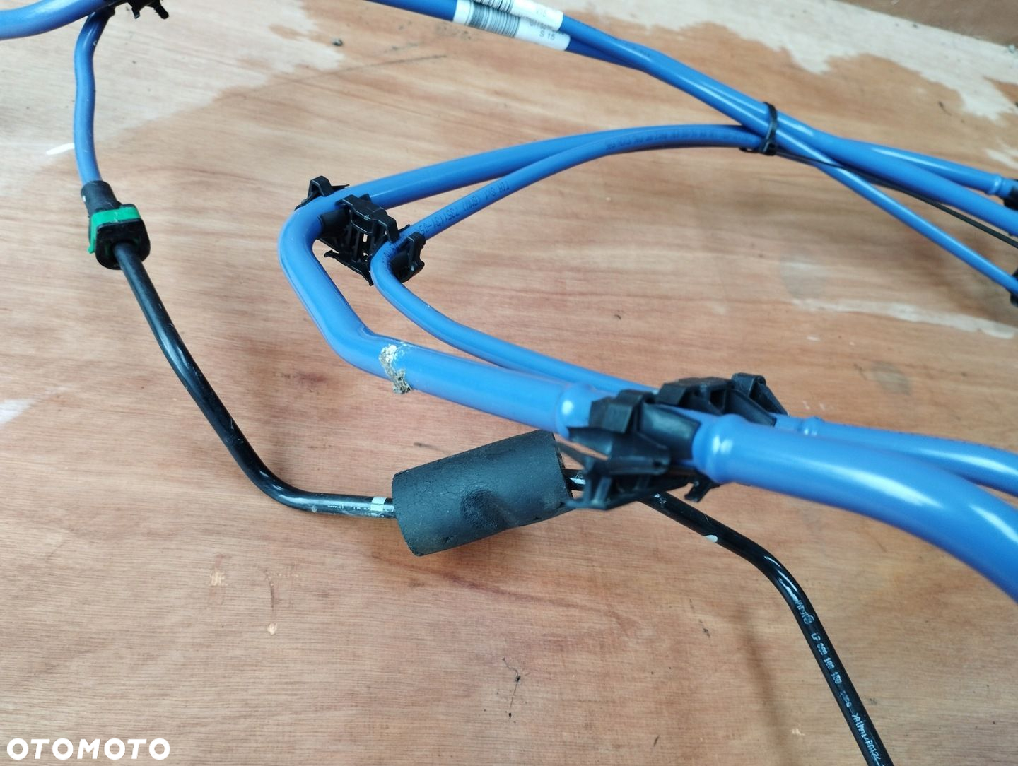 BMW F20 F21 F22 F23 PRZEWODY POWIETRZA, PALIWA 7351133 7351131 - 3