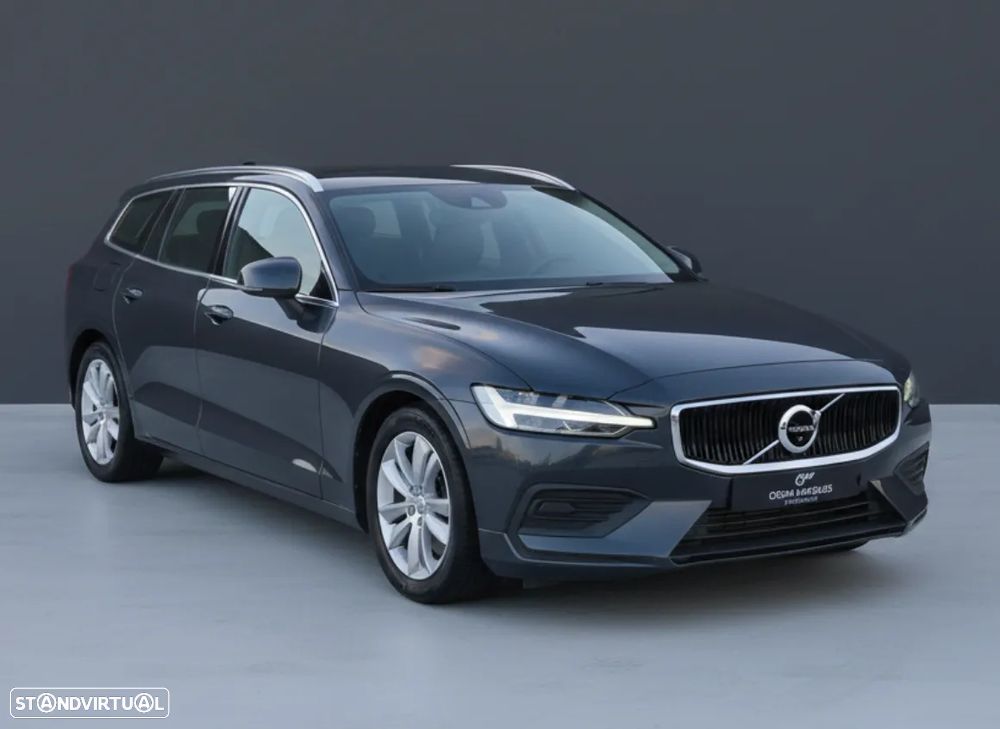 Volvo V60 2.0 D4 Momentum Plus - 1