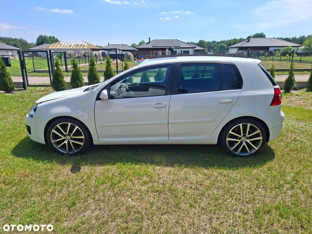 Volkswagen Golf 1.4 TSI GT Sport - 2