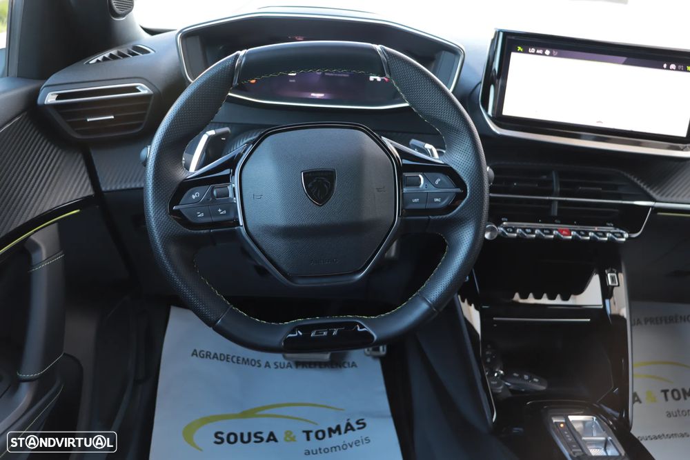 Peugeot 2008 PureTech 130 EAT8 GT - 8