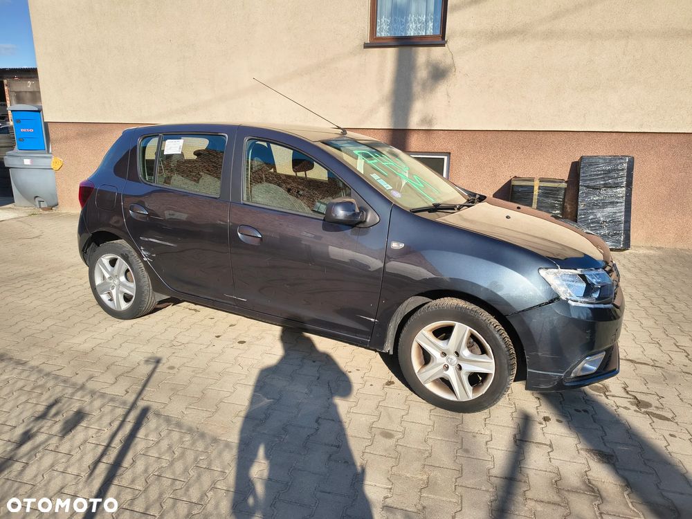 Dacia Sandero - 6
