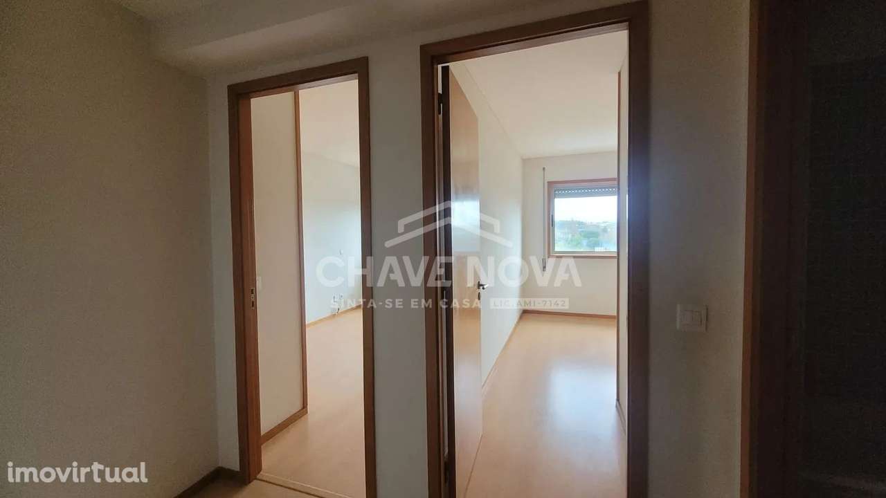 T3 na Moreira da Maia | Excelente Estado - Grande imagem: 4/13