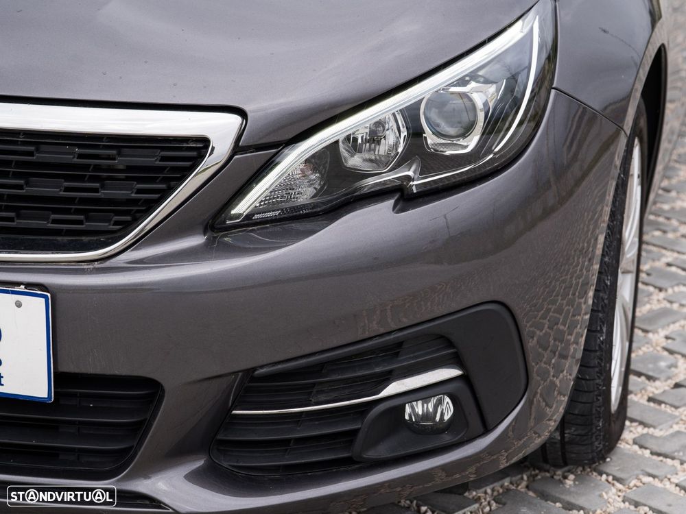 Peugeot 308 SW 1.5 BlueHDi Style - 29