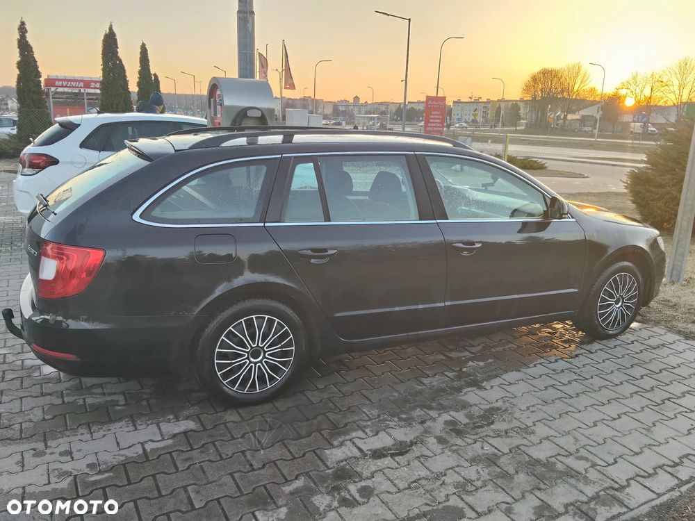 Skoda Superb 2.0 TDI Ambition - 5