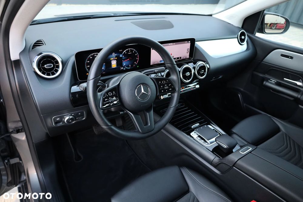Mercedes-Benz Klasa B 180 7G-DCT - 22