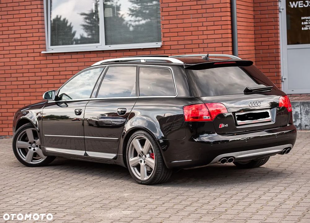 Audi S4 Avant tiptronic - 32