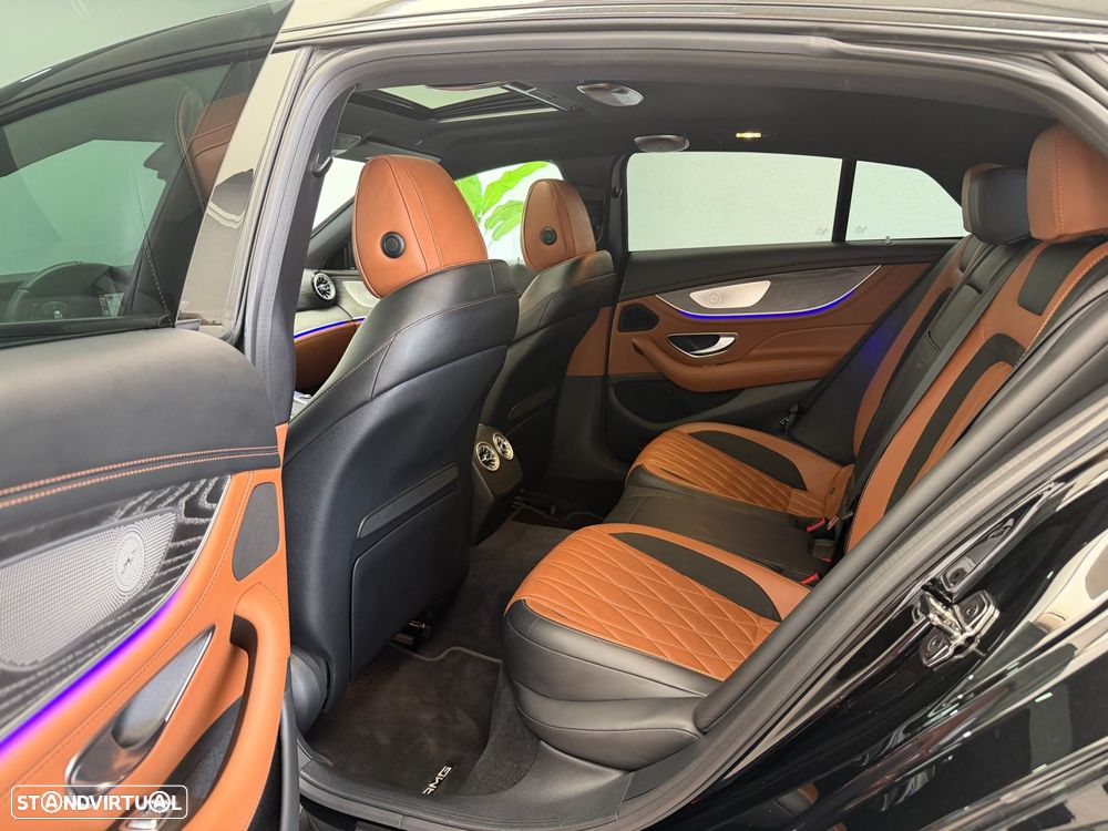 Mercedes-Benz AMG GT 53 4Matic+ - 12