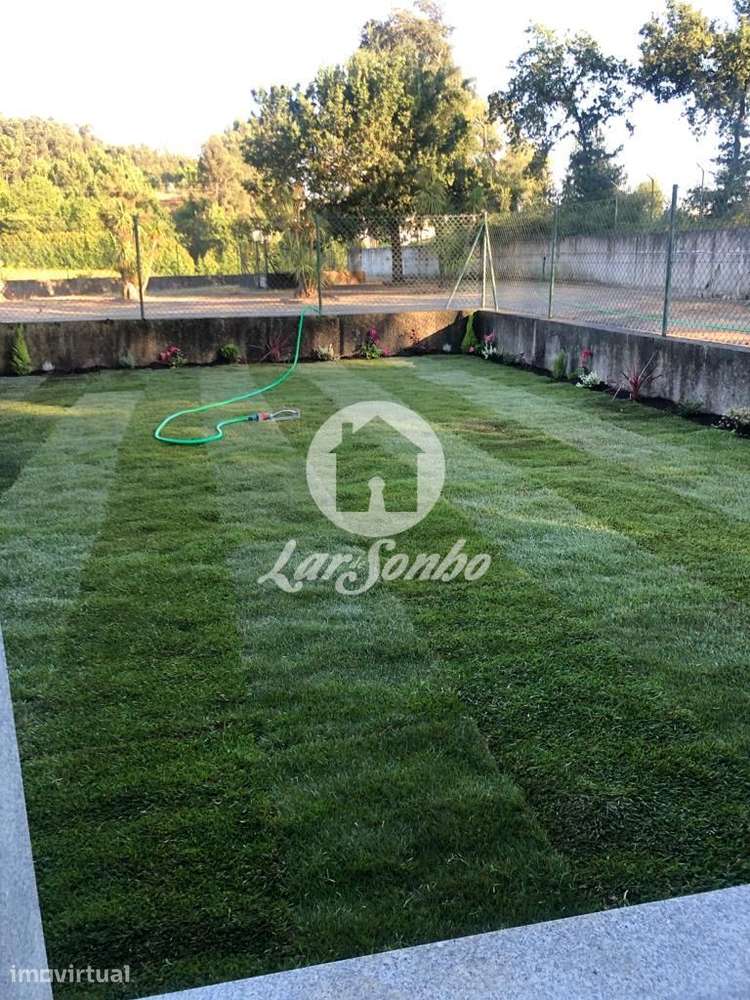 Apartamento T3 com terreno de 2.268m2 em Gavião, Famalicao - Grande imagem: 2/16