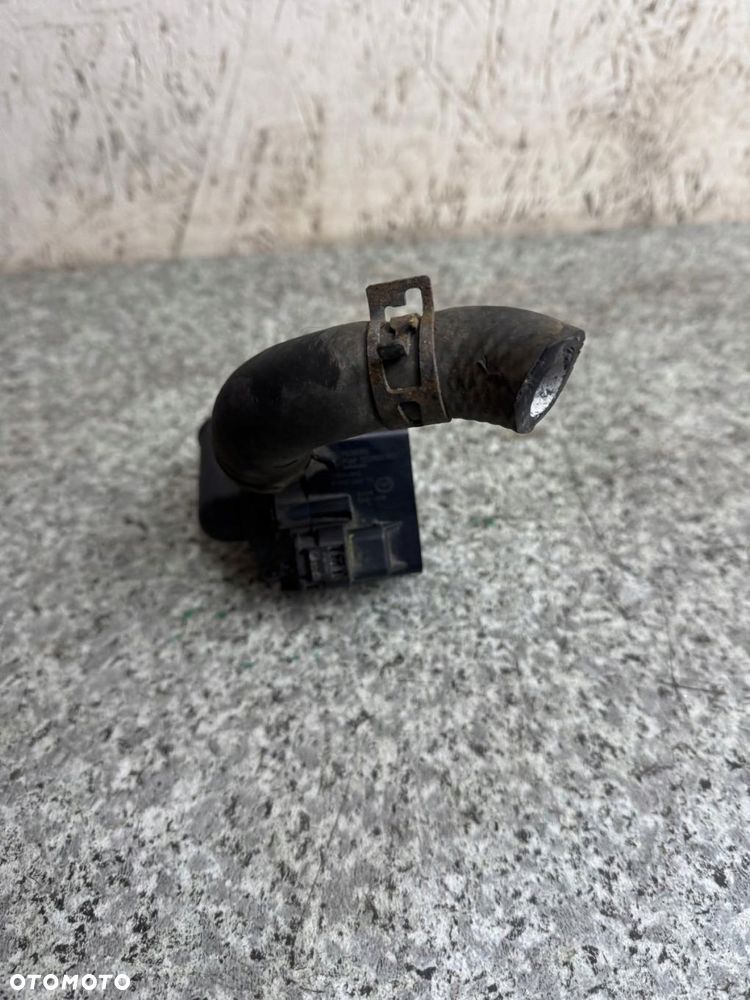 dodatkowa pompka obiegu wody mazda cx3 cx-3 2015-2022 1.5 d s550-15711 - 3