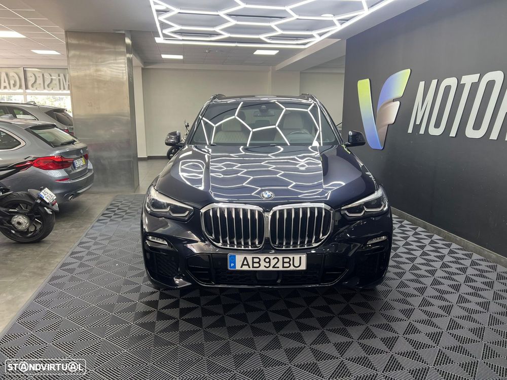 BMW X5 30 d xDrive Pack M 50 anos - 3