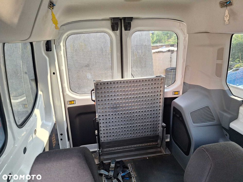 Ford Transit - 5