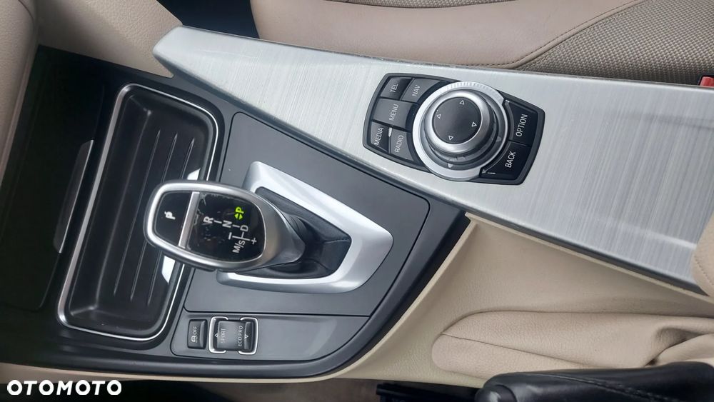 BMW Seria 3 320d Efficient Dynamic Edition Edition Luxury Line Purity - 17