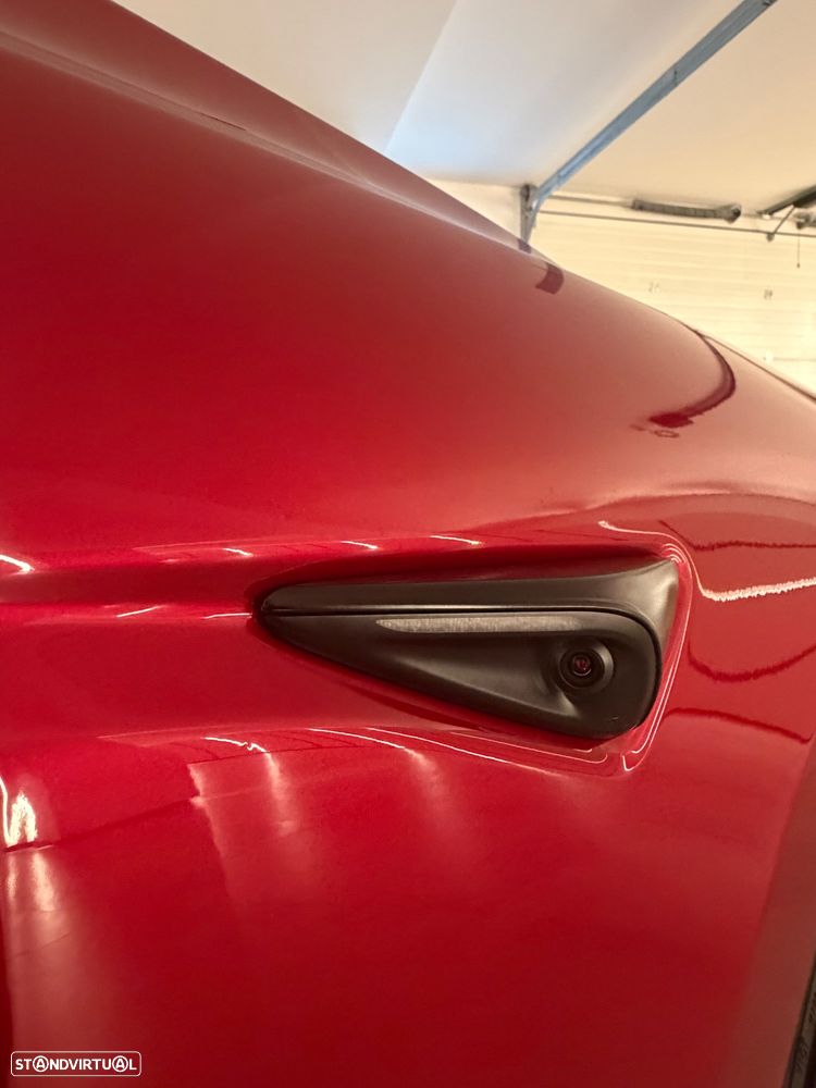 Tesla Model 3 Performance Tração Integral - 25