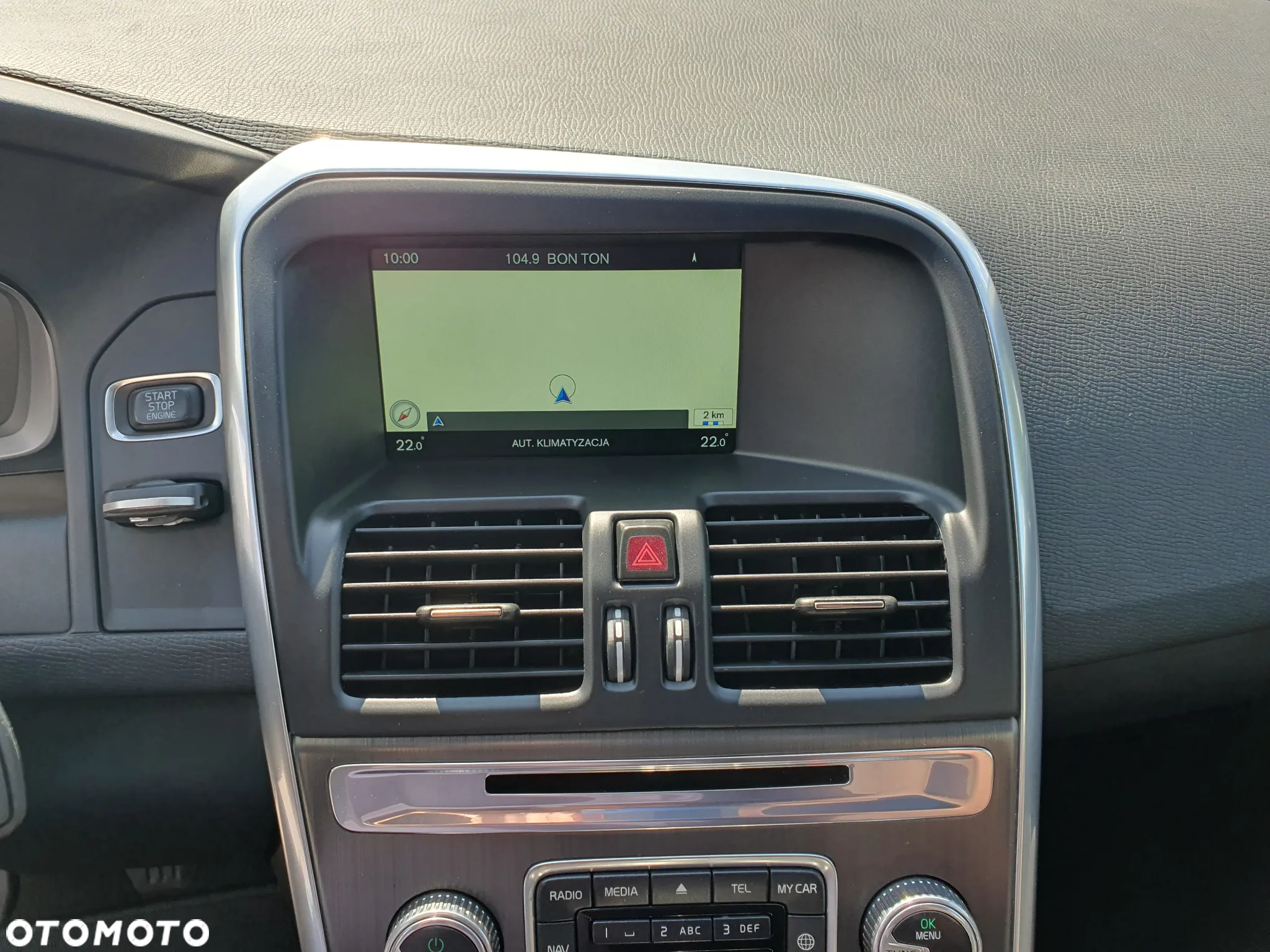 Volvo XC 60 D4 Momentum Pro - 17