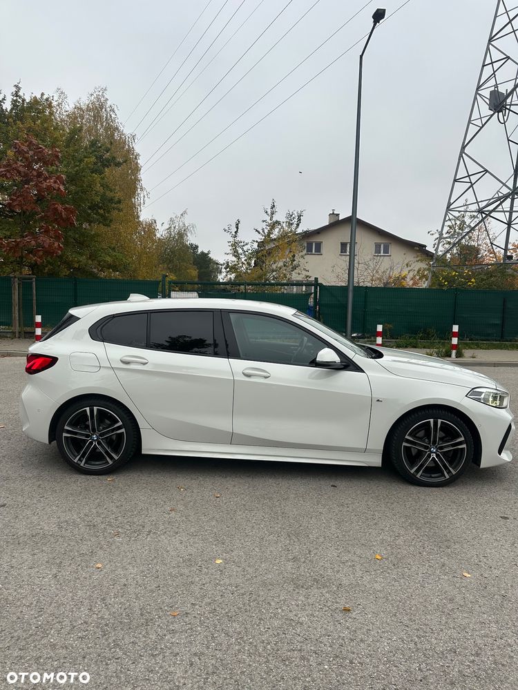 BMW 118I 2021 photo 3