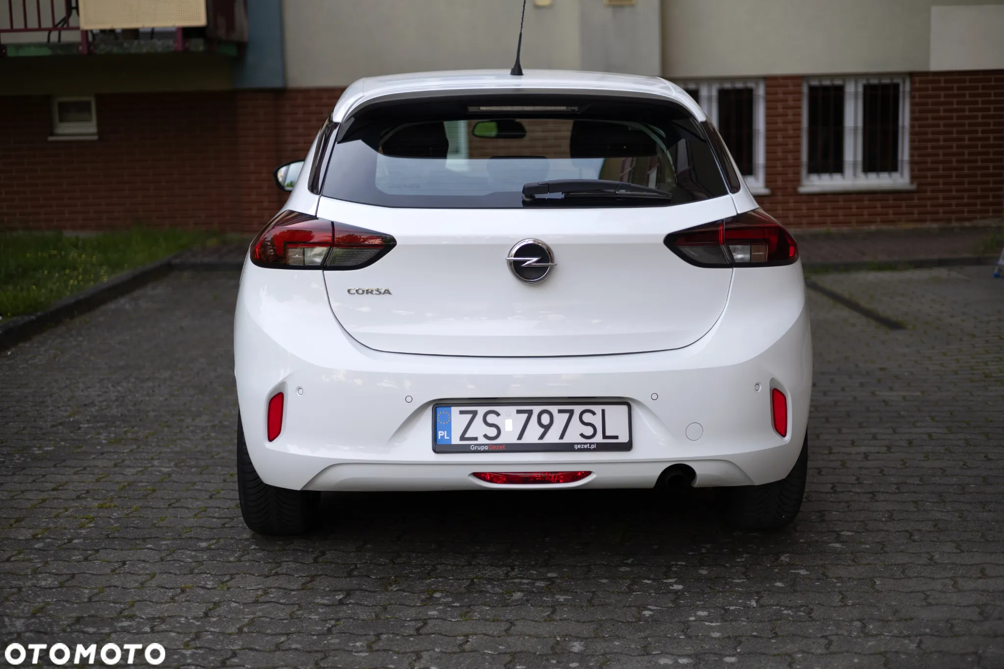 Opel Corsa 1.2 Edition S&S - 4