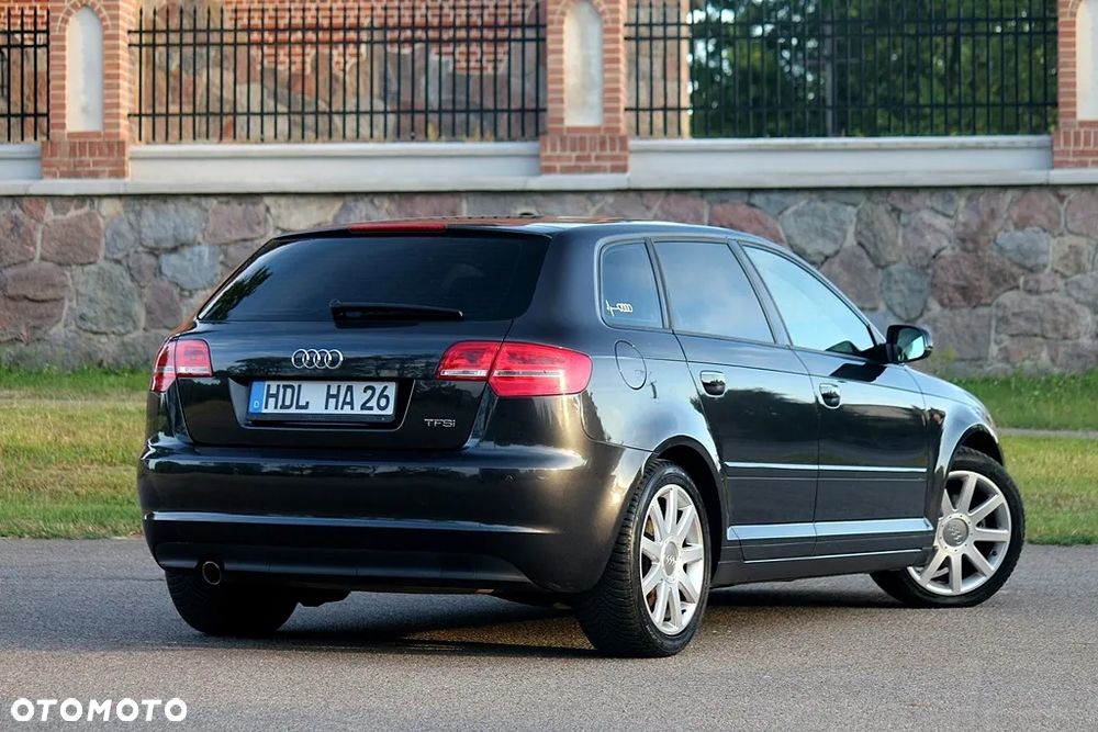 Audi A3 Sportback 1.2 TFSI Attraction - 22