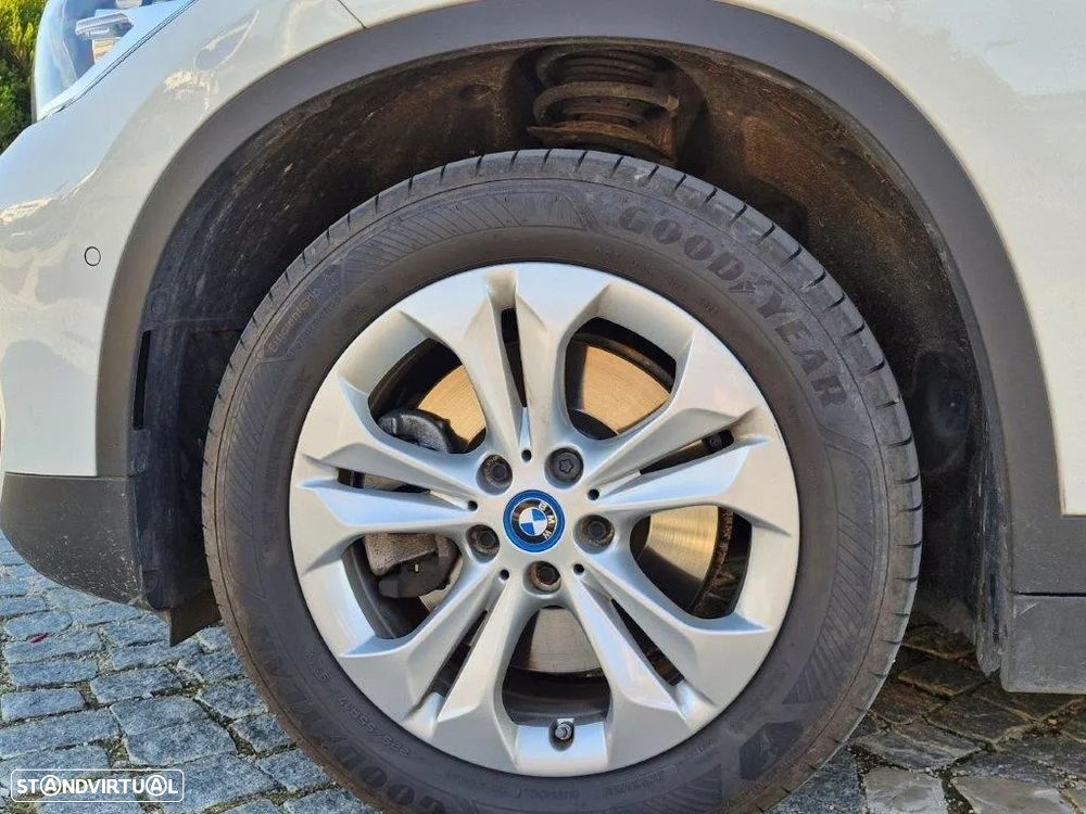 BMW X1 25 e xDrive - 27