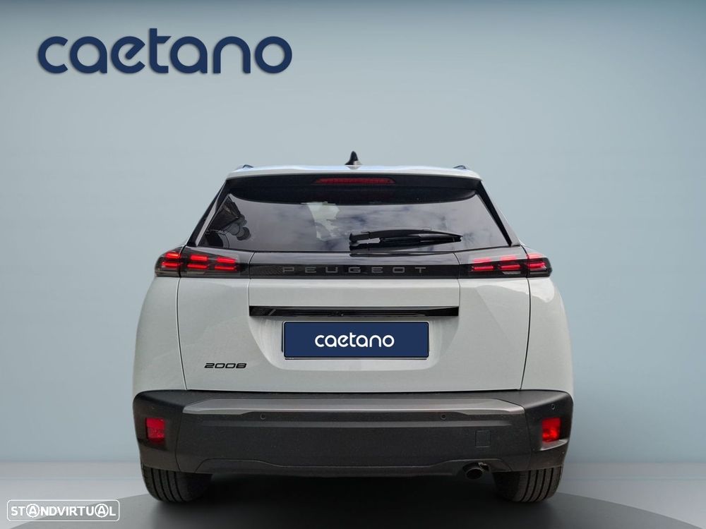 Peugeot 2008 1.2 PureTech Allure — fotografia 7