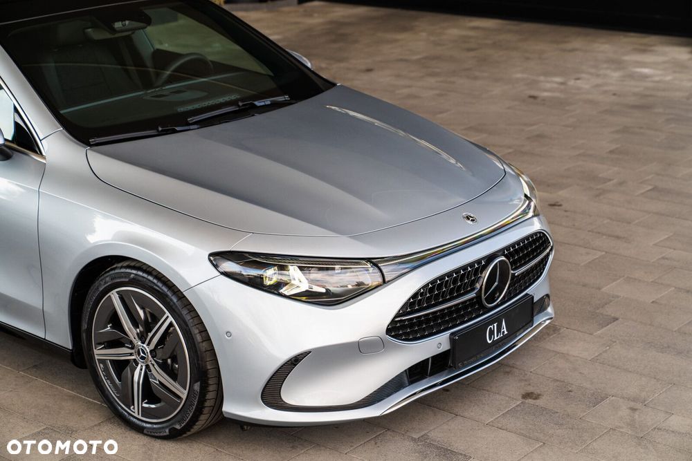 Mercedes-Benz CLA - 8