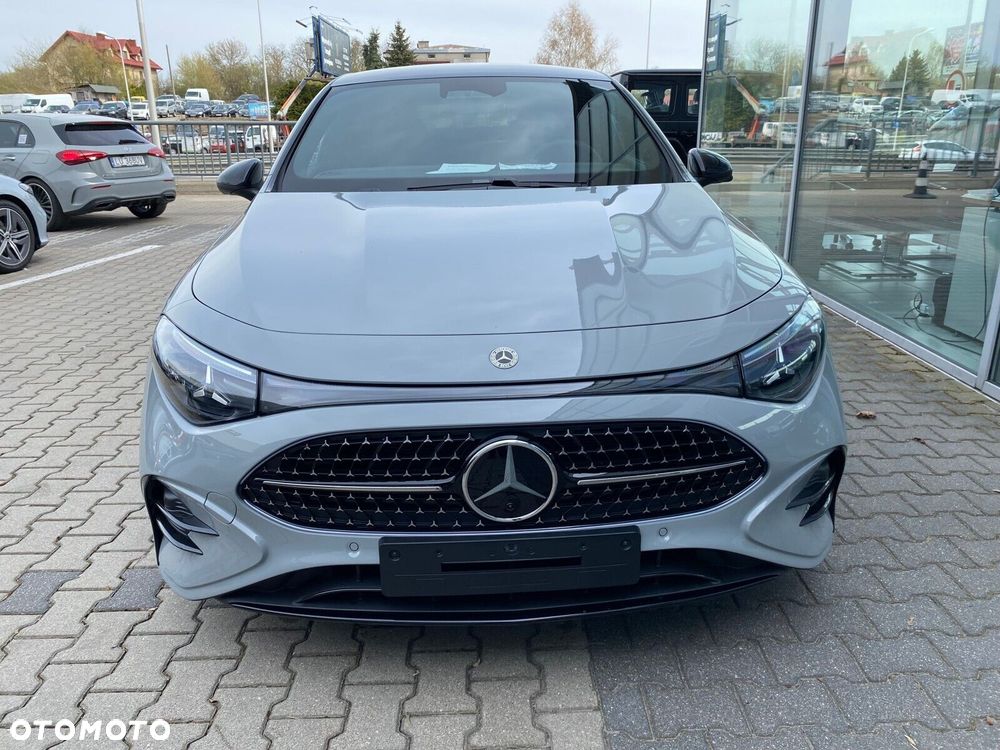 Mercedes-Benz CLA - 6