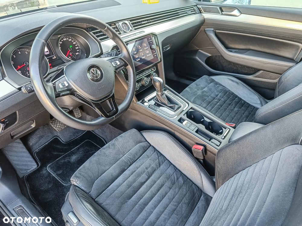 Volkswagen Passat 2.0 TSI BMT Highline DSG - 16