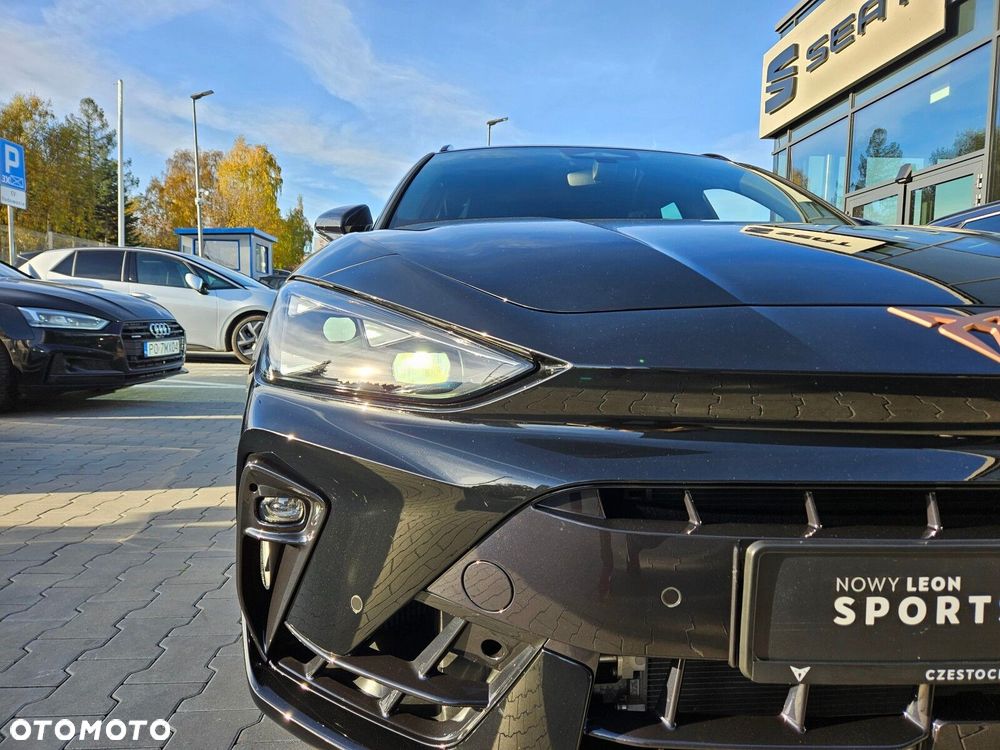 Cupra Leon Sportstourer 2.0 TSI 4Drive VZ DSG - 4