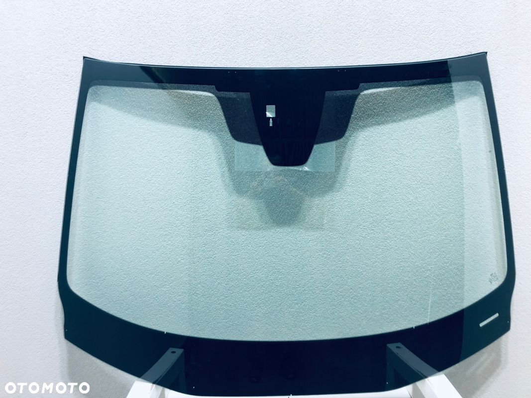 Szyba czołowa NOWA MAZDA 3 2019- AKU+SENS+HUD - 1