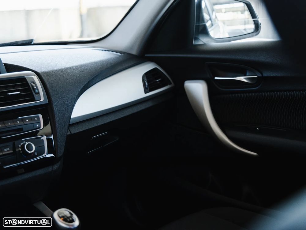 BMW 116 d EDynamics Line Sport - 16