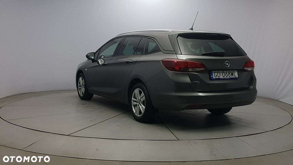 Opel Astra - 5