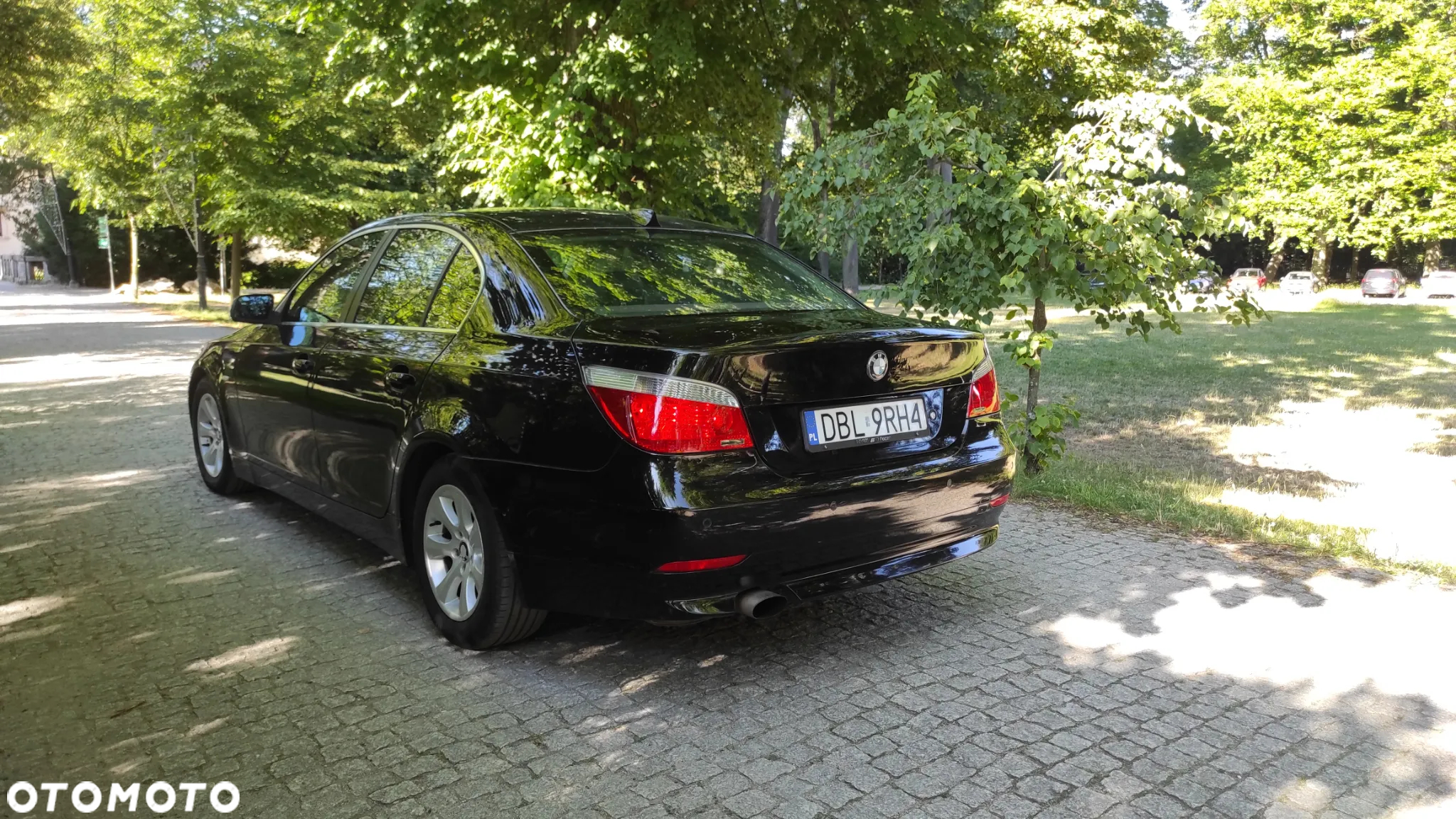 BMW Seria 5 520d - 14