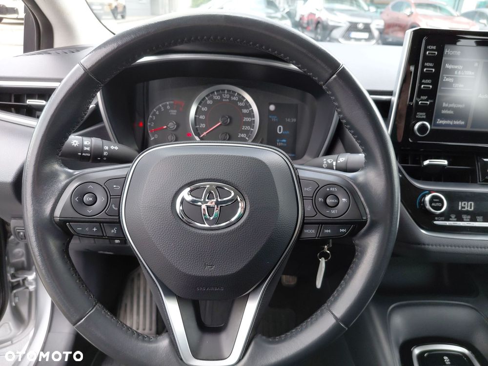 Toyota Corolla - 16
