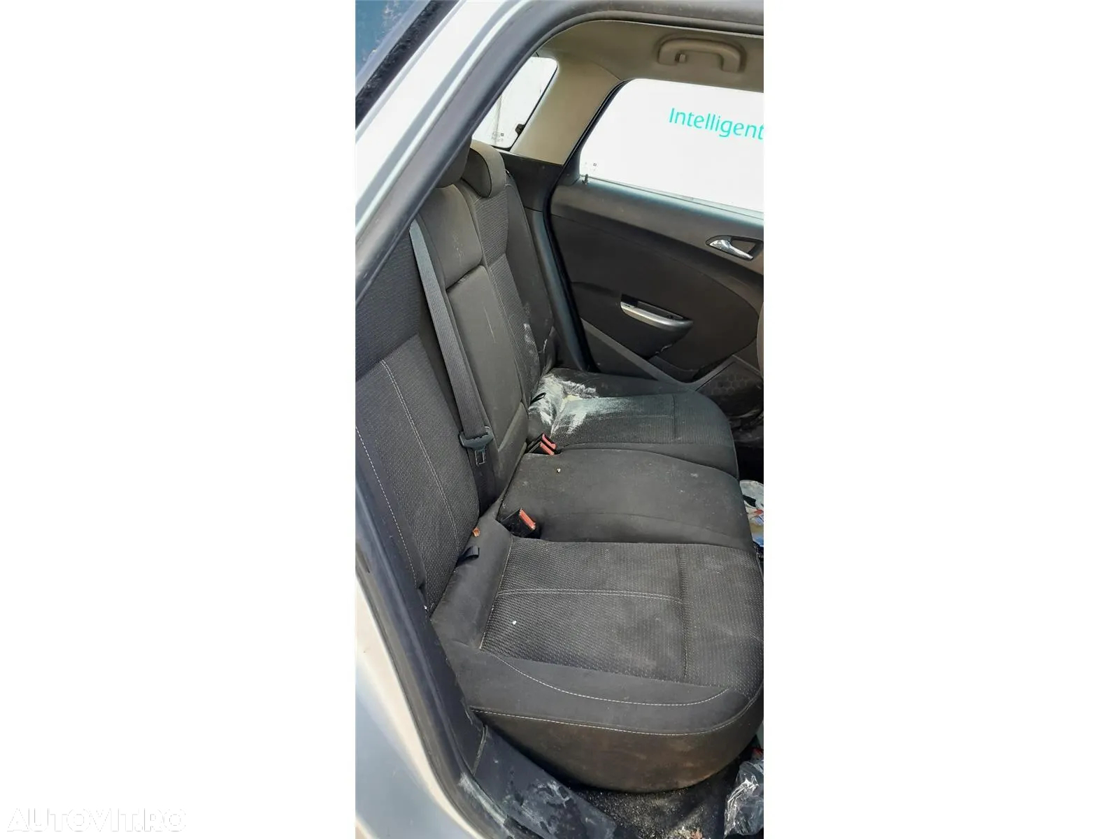 Opel Astra J 1.3 CDTI - 2