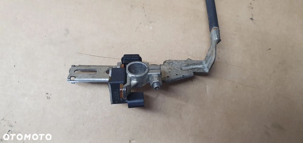 Klema minusowa akumulatora Opel Vivaro B Trafic III 240809866R 93455467 - 2