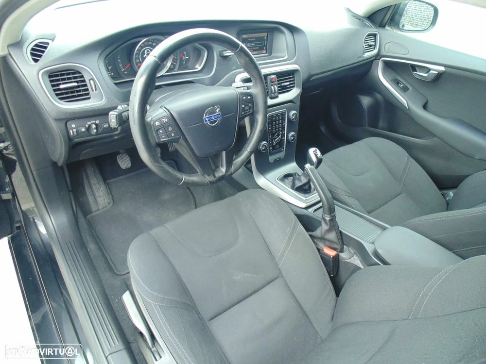 Volvo V40 1.6 D2 Kinetic Eco - 21
