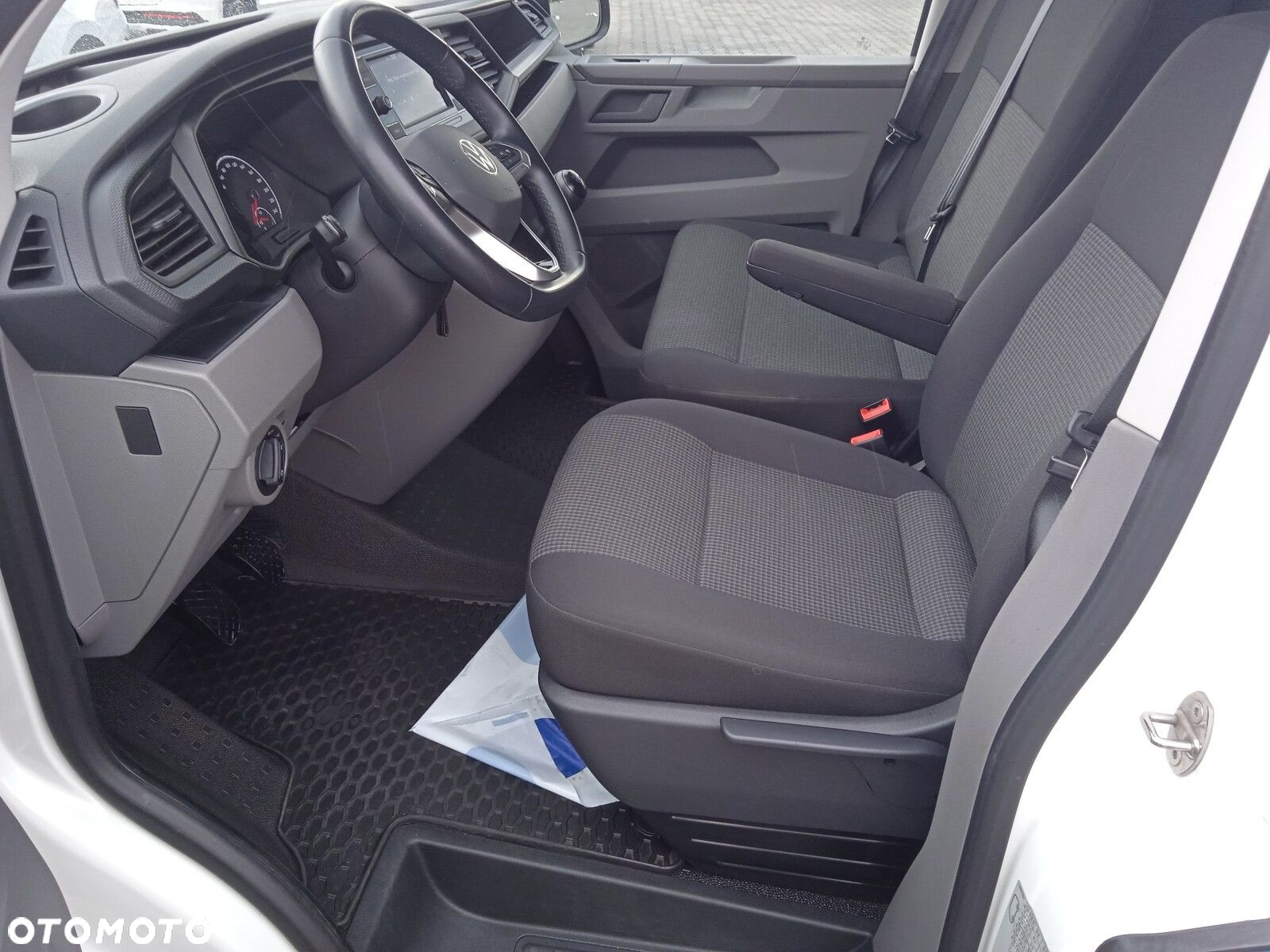 Volkswagen Transporter Transporter 2.0TDI 150KM - 10