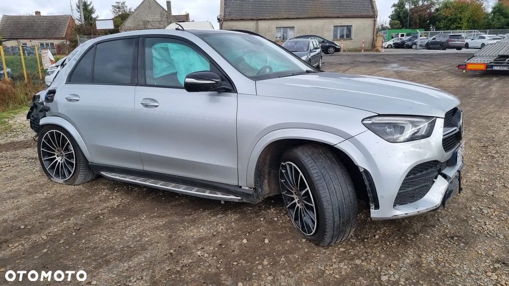 Mercedes-Benz GLE - 9