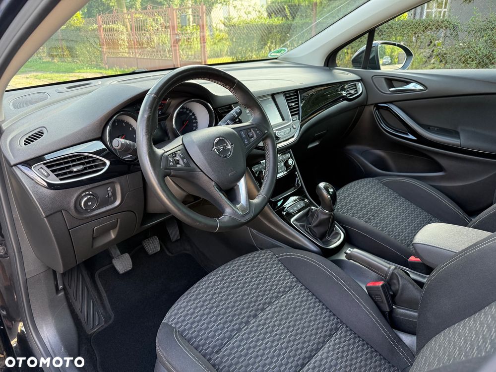 Opel Astra 1.4 Turbo Innovation - 14