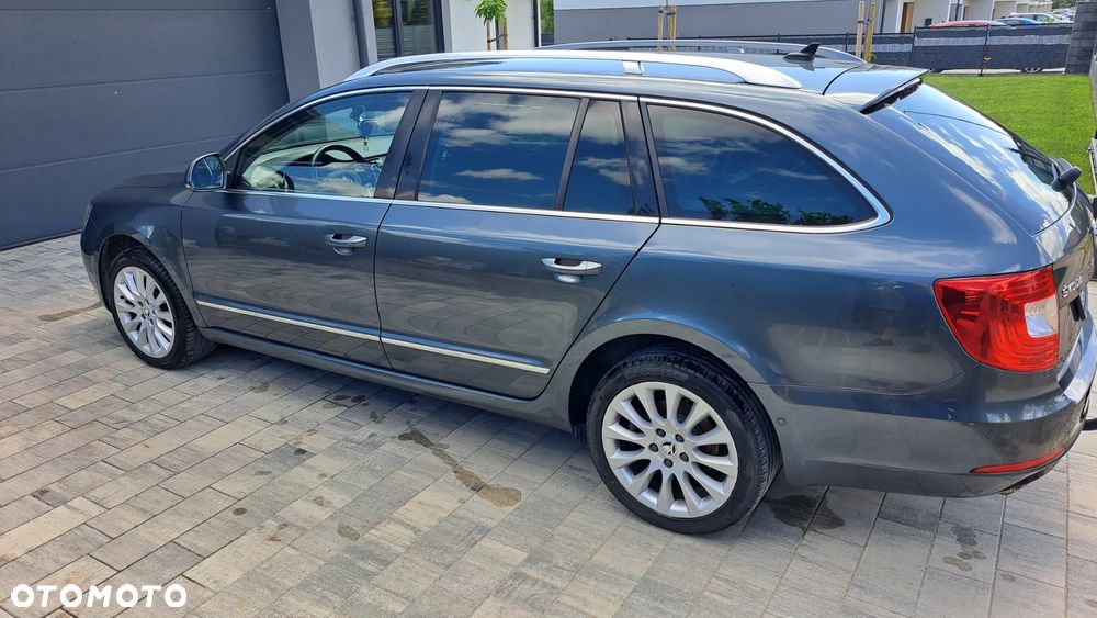Skoda Superb 2.0 TDI Elegance - 6