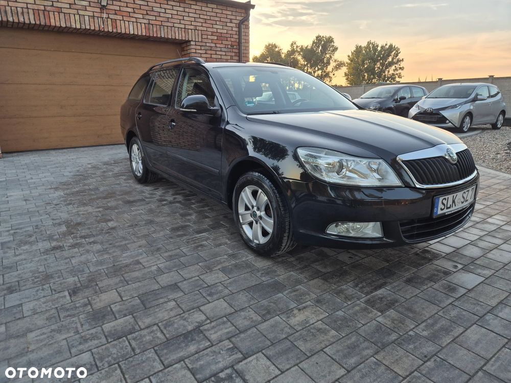Skoda Octavia 2.0 TDI DPF DSG FAMILY - 2