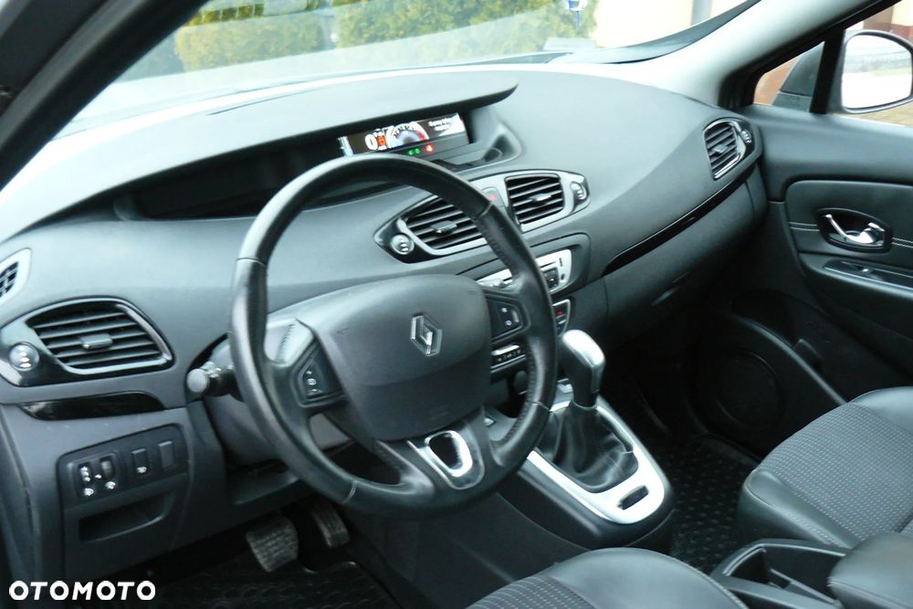 Renault Scenic dCi 110 EDC Dynamique - 17