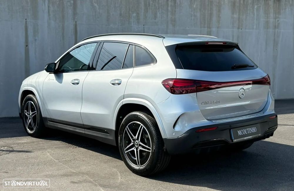 Mercedes-Benz EQA 250+ AMG Line - 3