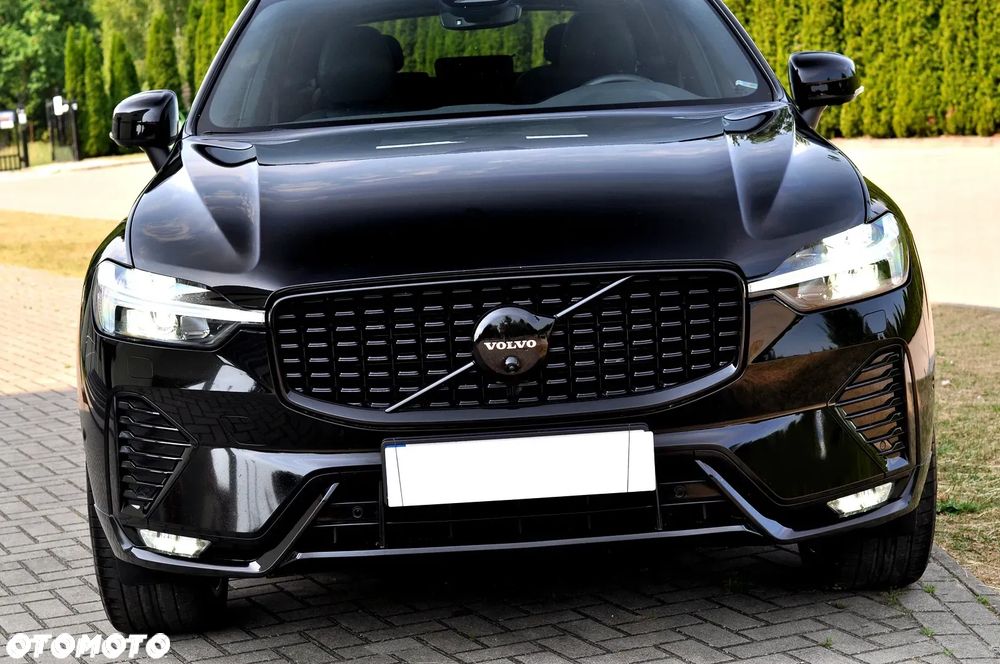 Volvo XC 60 B5 D AWD Ultimate Dark - 8