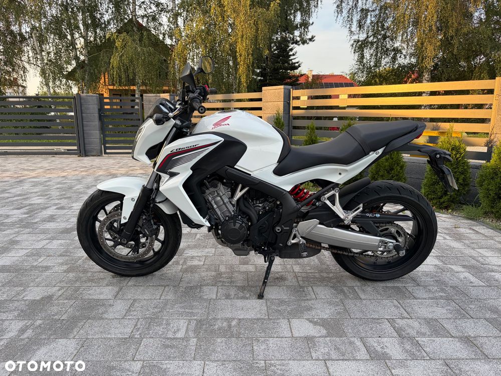 Honda CB - 2