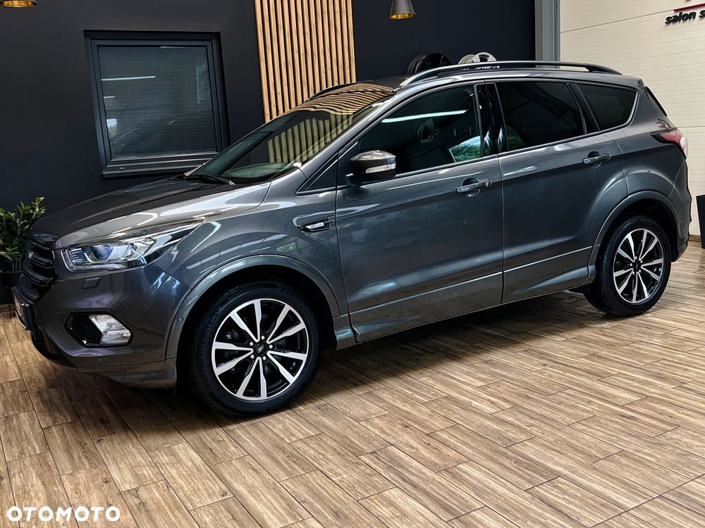 Ford Kuga 2.0 TDCi 2x4 ST-Line - 13