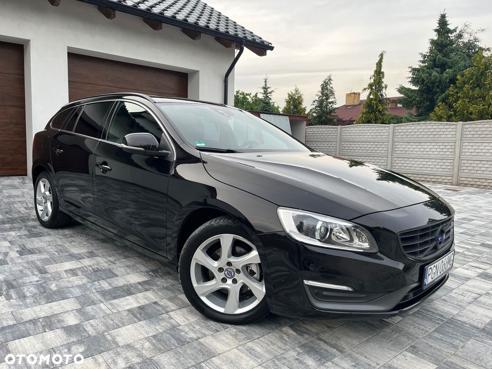 Volvo V60 D4 Geartronic Momentum - 4