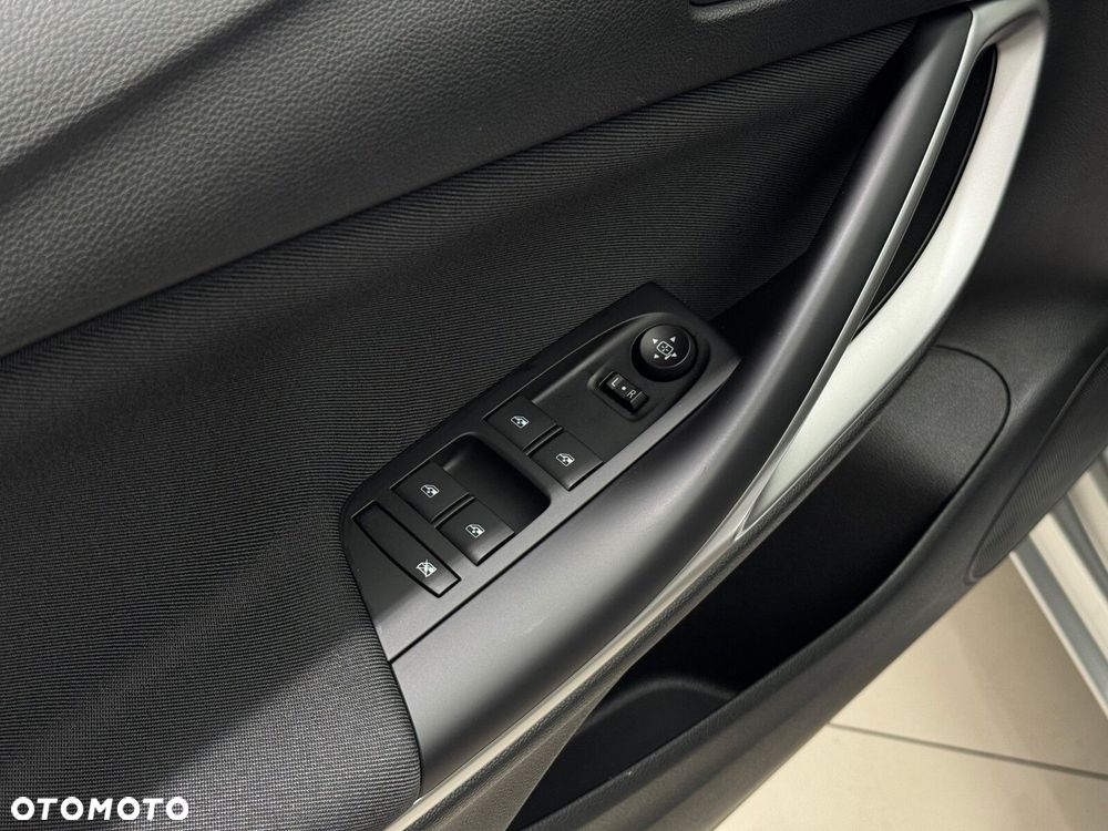 Opel Astra 1.2 T Edition S&S - 20