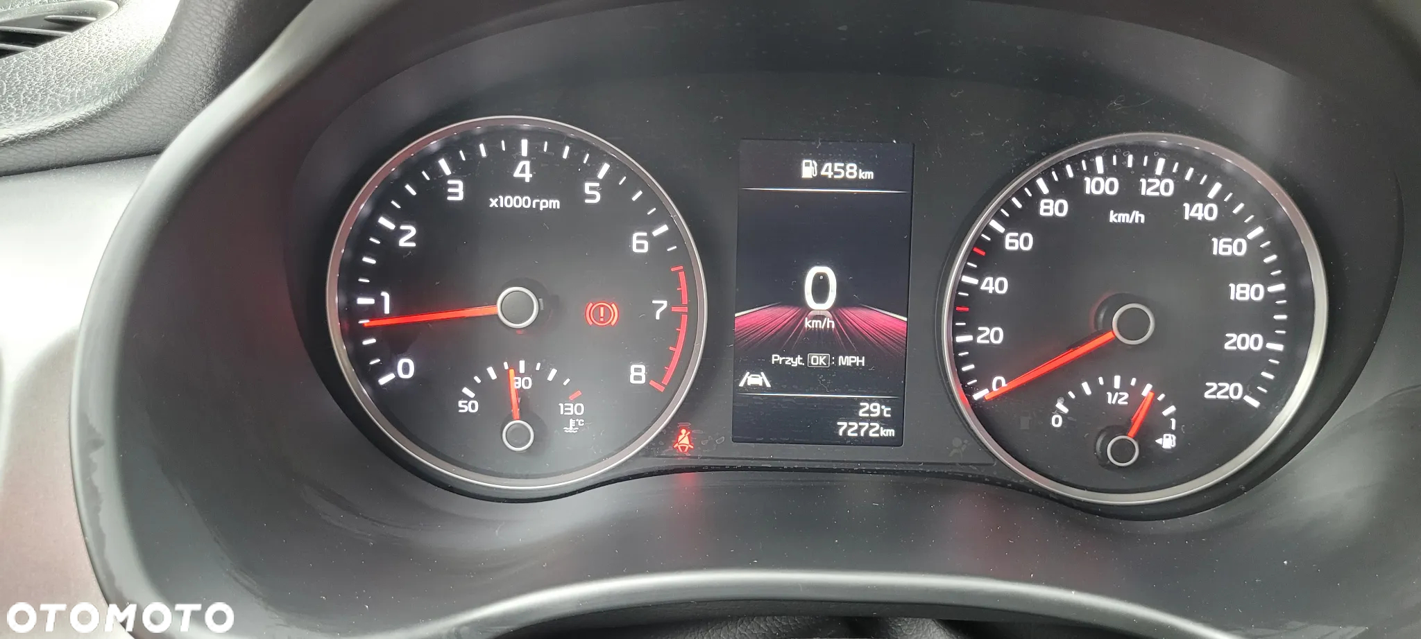 Kia Rio 1.2 L - 11