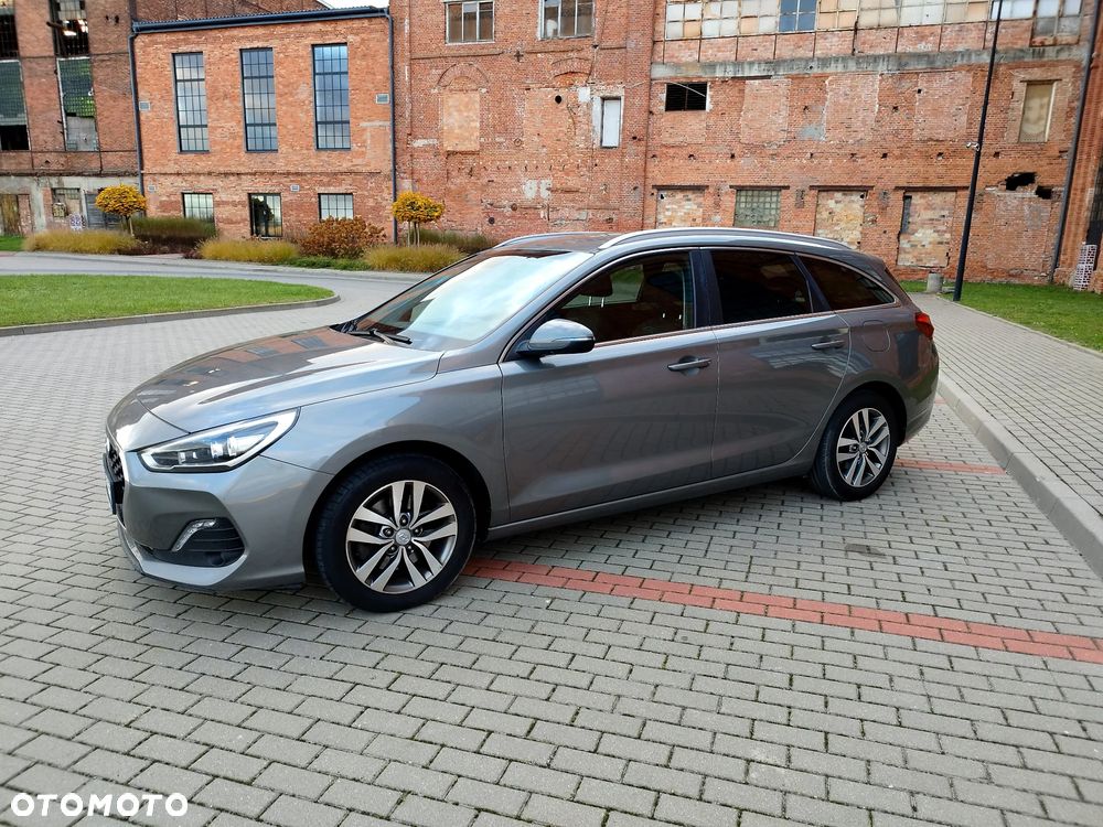 Hyundai i30 1.6 D Comfort - 8