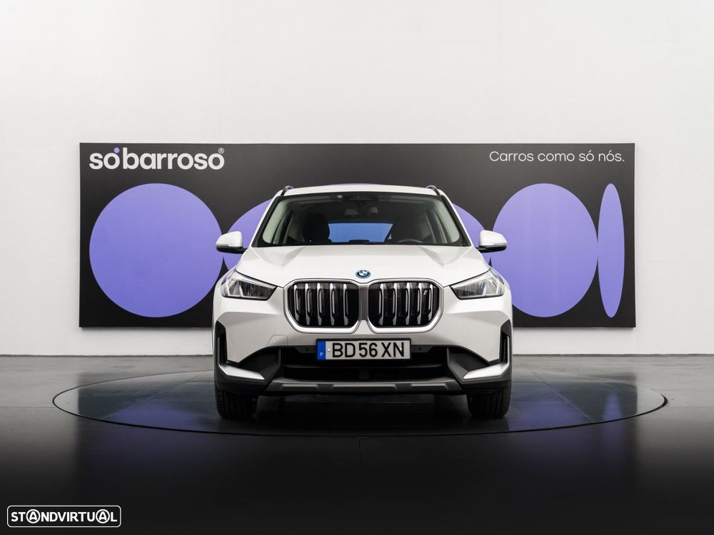 BMW iX1 xDrive30 - 8